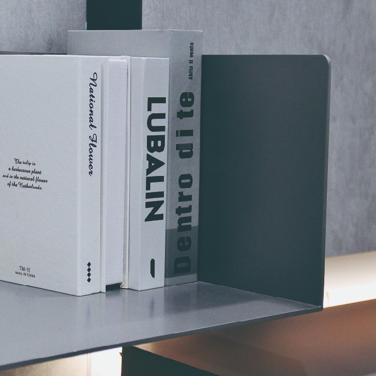 Metal storage shelves wall bookshelves elegant luxury home decoration living room wall hanging suspended shelf decoration