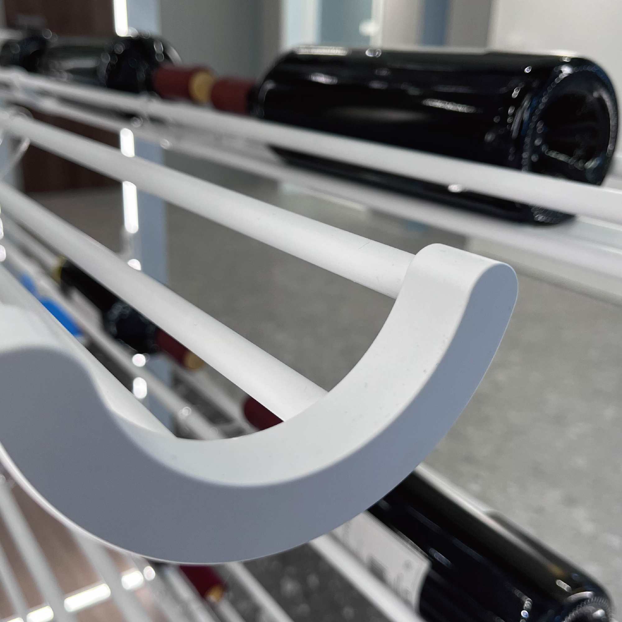 wine display cabinet alcohol display shelf wine display stand Modern fashion invisible glass cabinet open wine rack